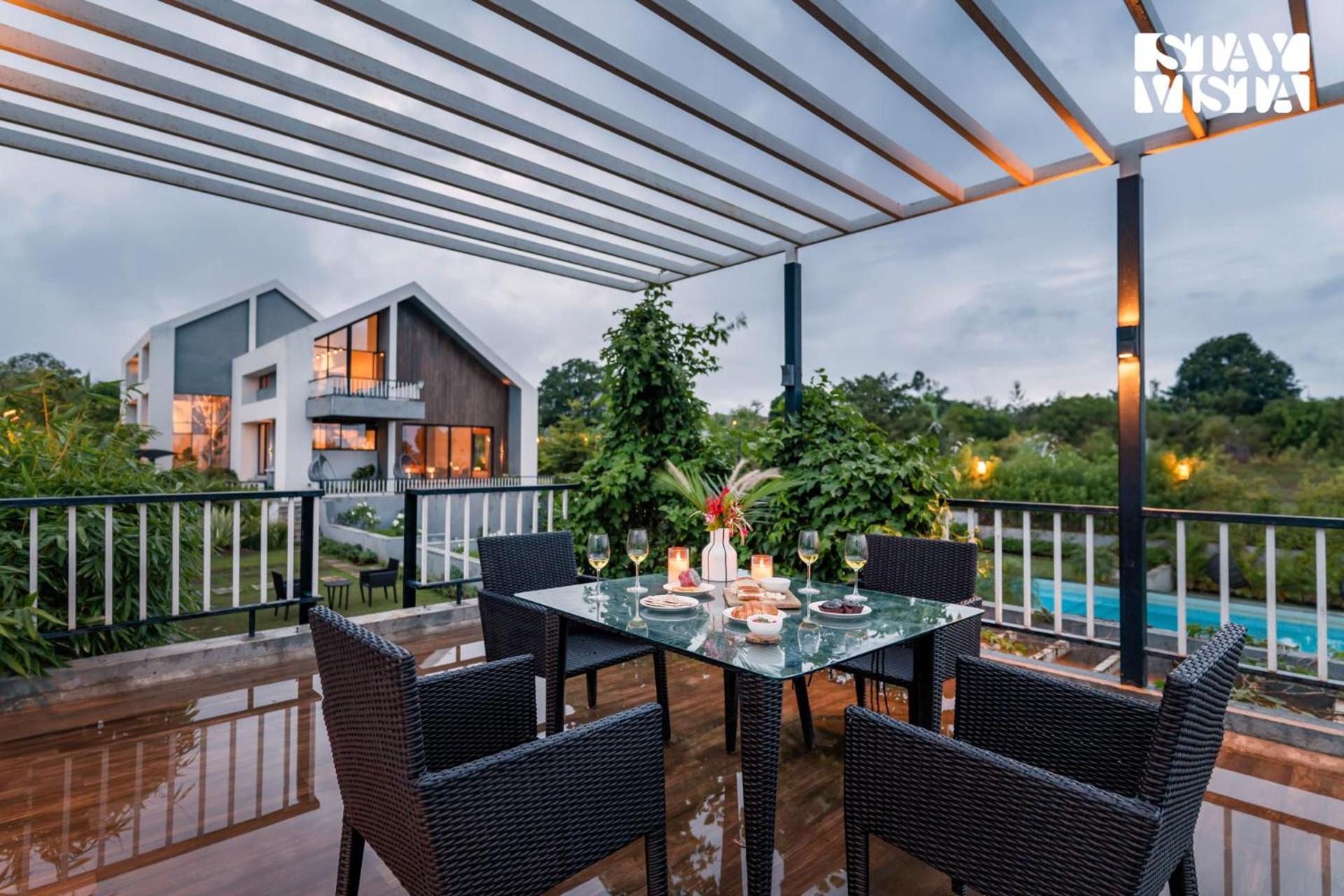 Stayvista At The Rainfield Villa With Gazebo & Lawn Nashik Exterior foto